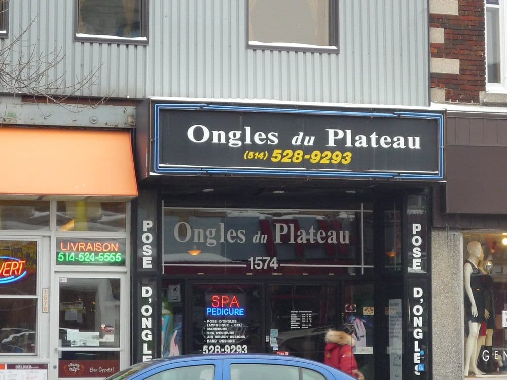 Devanture d'Ongles Du Plateau sur l'avenue du Mont-Royal, enseigne et vitrine.